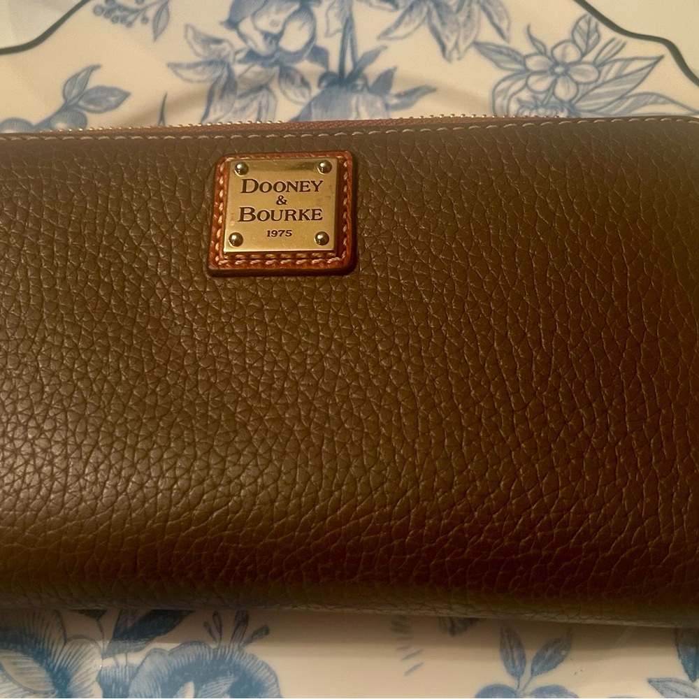 Dooney & Bourke Dark Brown Pebbled Leather Zip Wallet with Gold Logo
